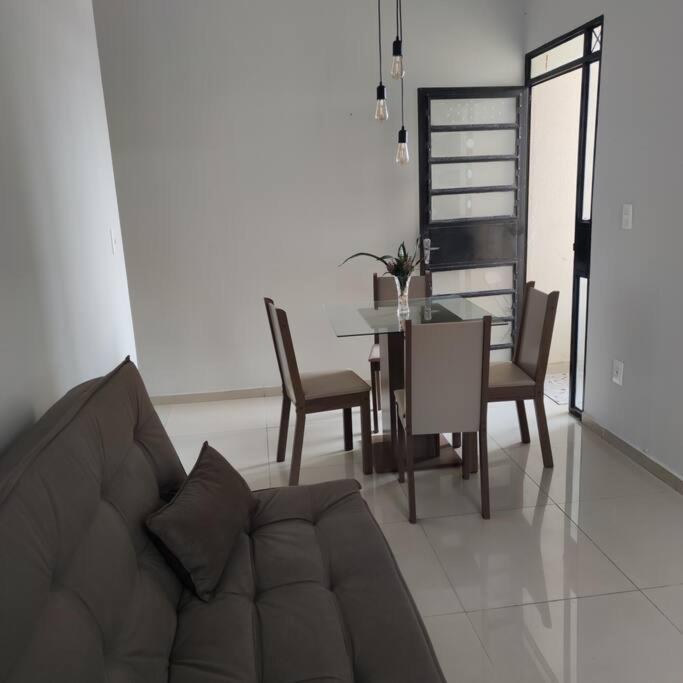 Um Lugar Pra Chamar De Seu *