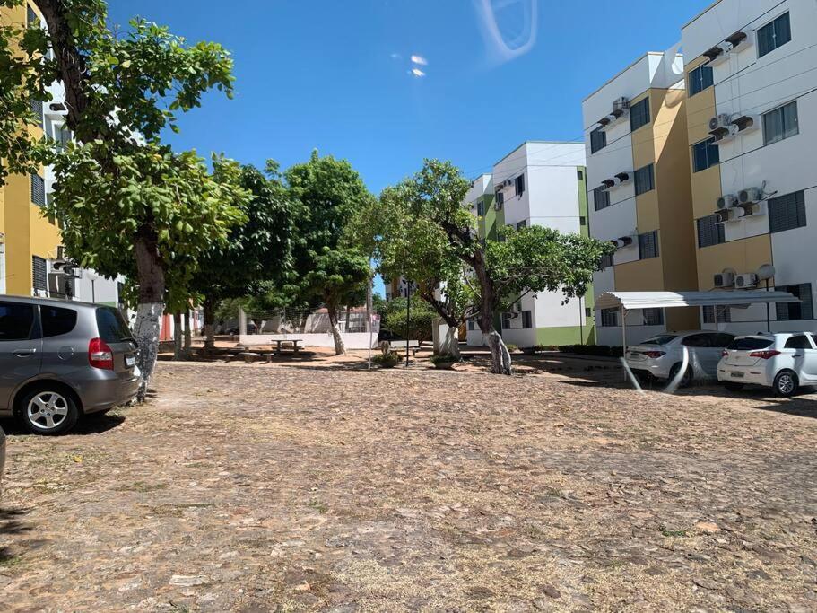Um Lugar Pra Chamar De Seu Apartment *